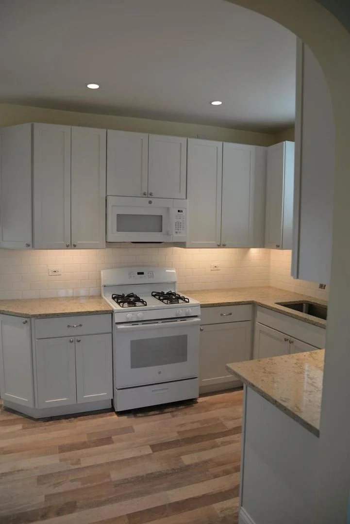 Photo of 940 W Grant Drive