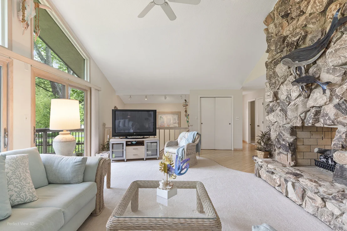 Photo of 40484 Sunset Drive N