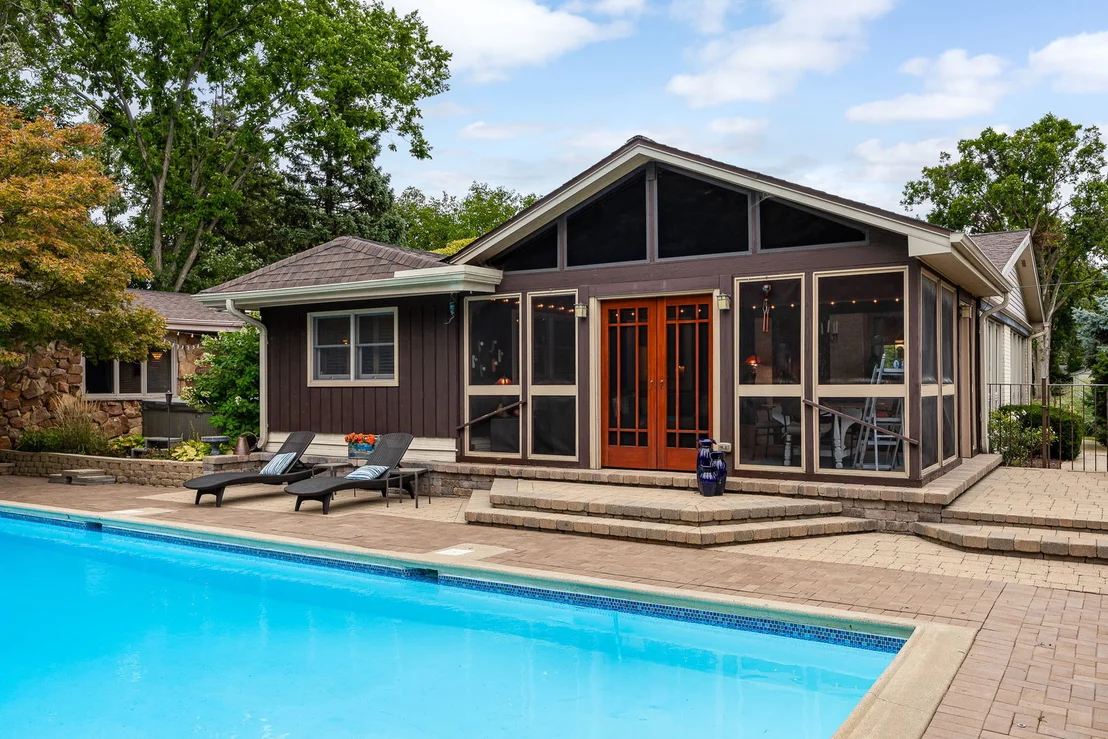 Photo of 12 Meadowood Drive