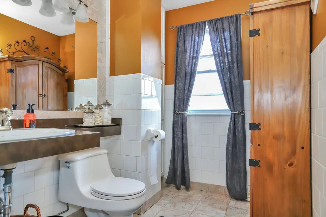 Photo of 3037 Ruby Street