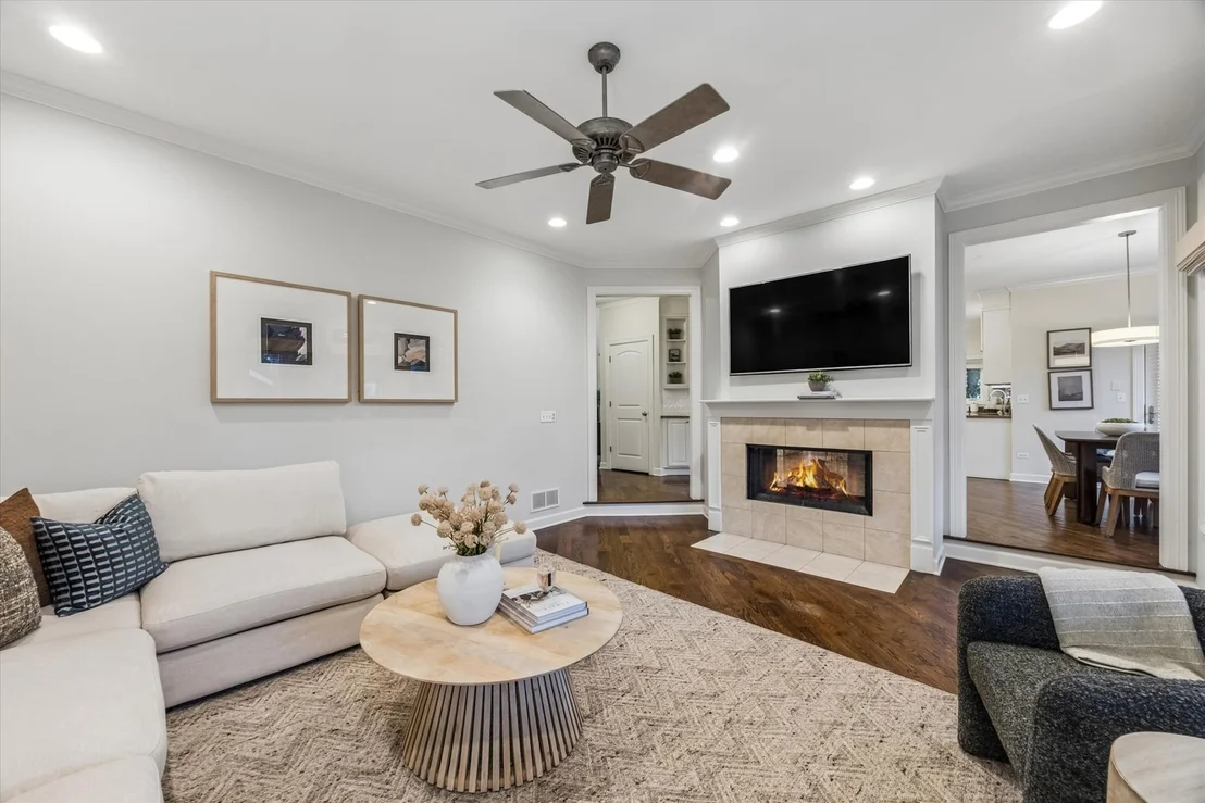 Photo of 116 W Jefferson Avenue