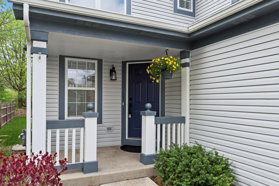 Photo of 955 Blackburn Drive