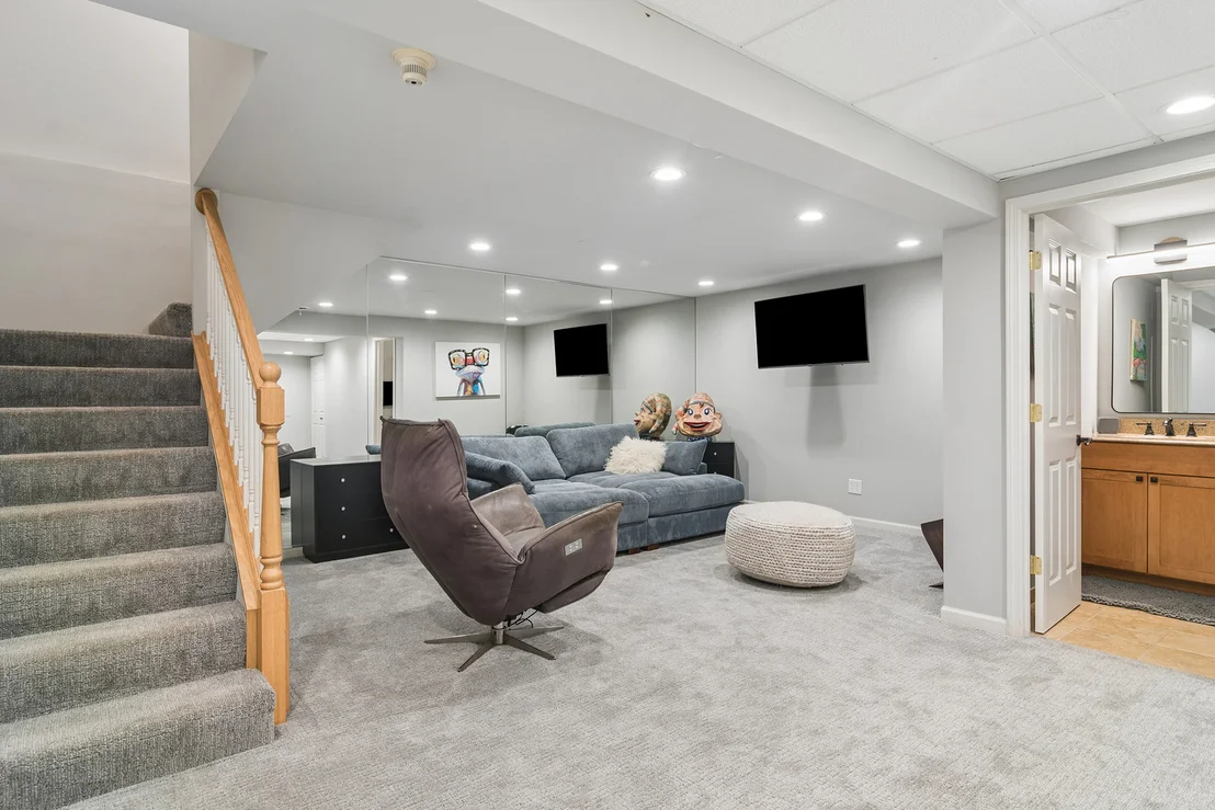 Photo of 4643 Lake Point Circle