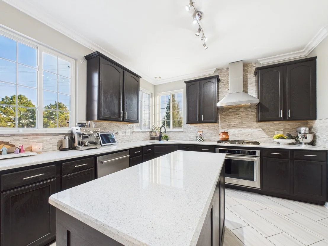 Photo of 6402 Valley Ridge Drive