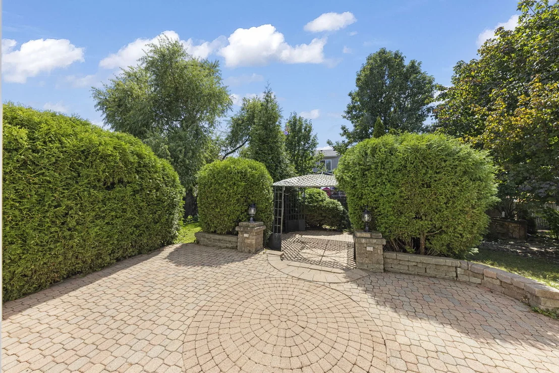 Photo of 4300 Carrington Lane