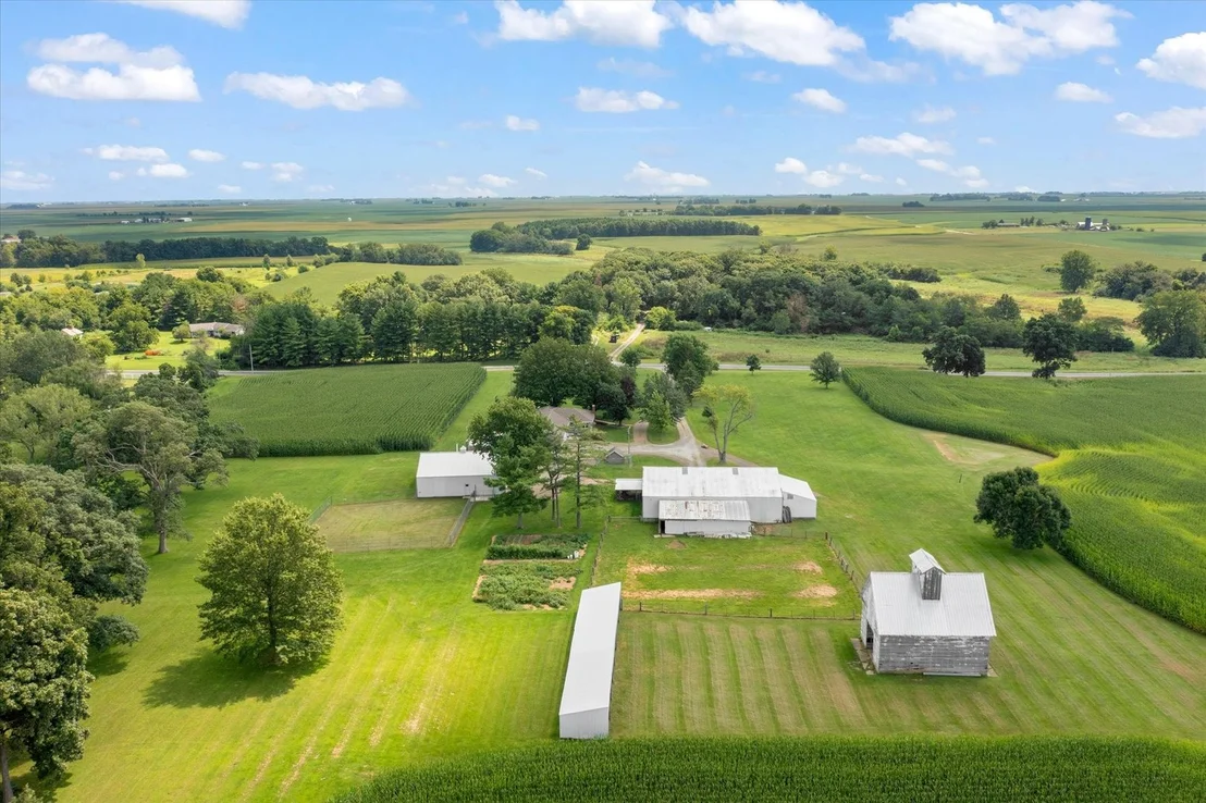 Photo of 2577 County Road 600 E