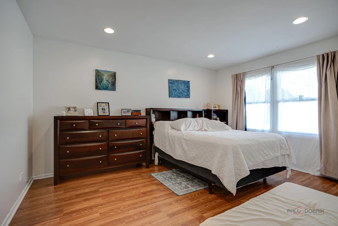 Photo of 600 Thompson Boulevard