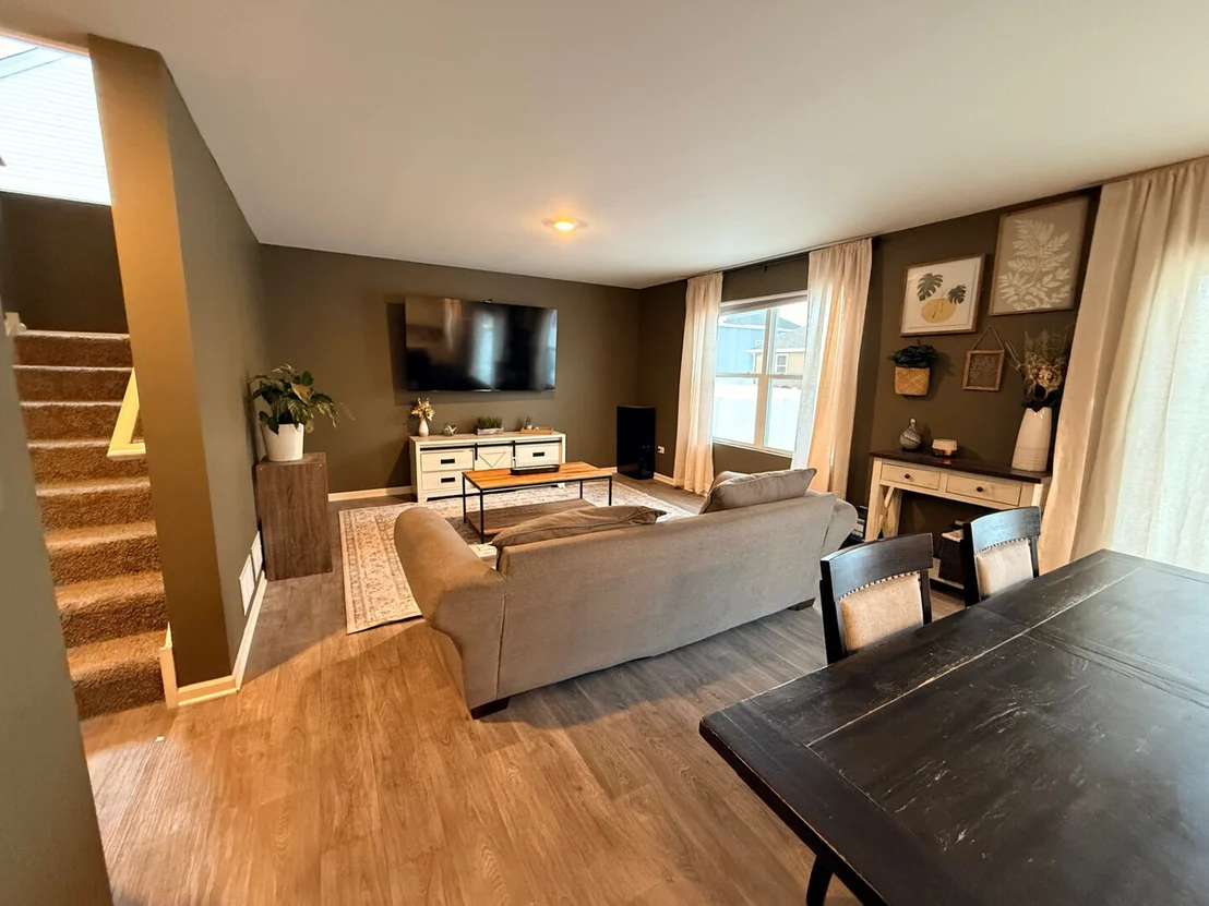 Photo of 1208 Legacy Pointe Boulevard