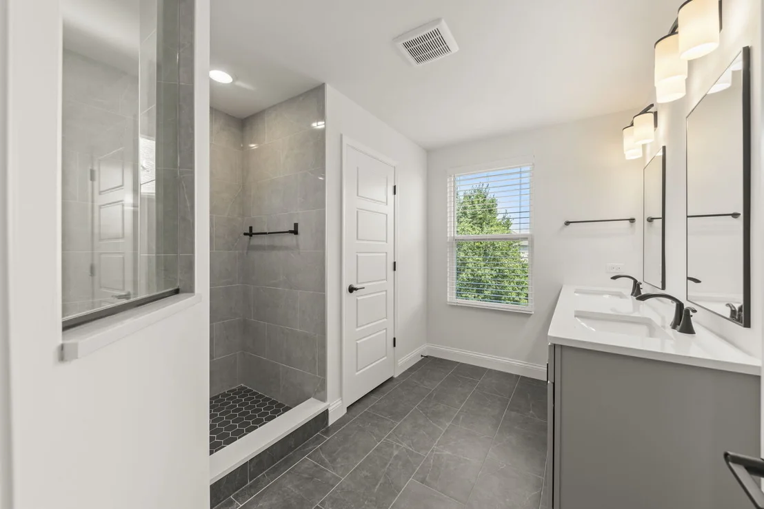 Photo of 3687 Peregrine Way