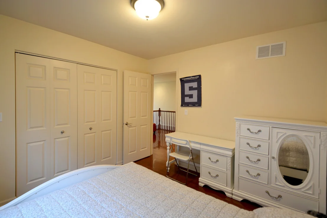 Photo of 4270 Linden Tree Lane