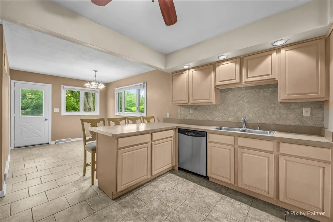 Photo of 132 Scott Drive