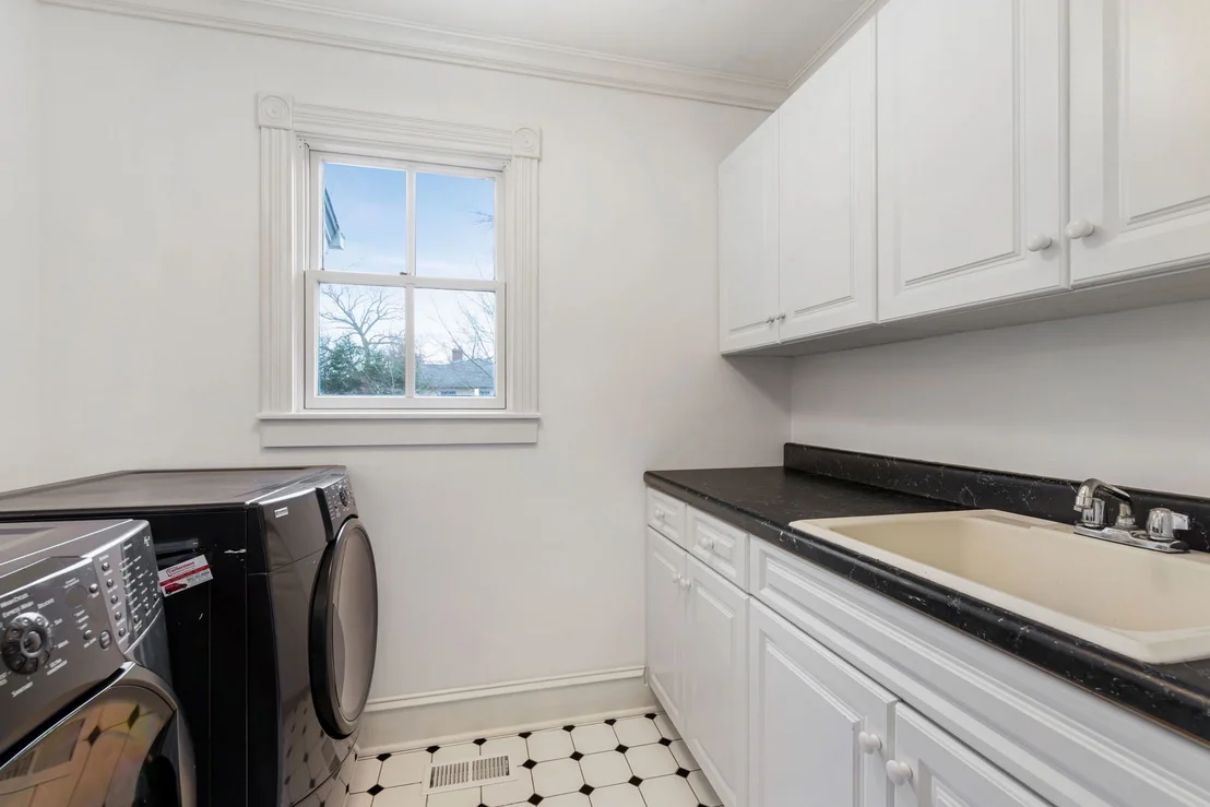 Photo of 146 Franklin Street