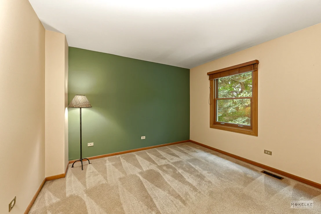 Photo of 2340 Ridgewood Road