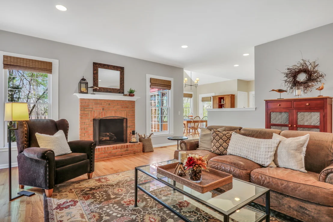 Photo of 983 Mount Vernon Drive