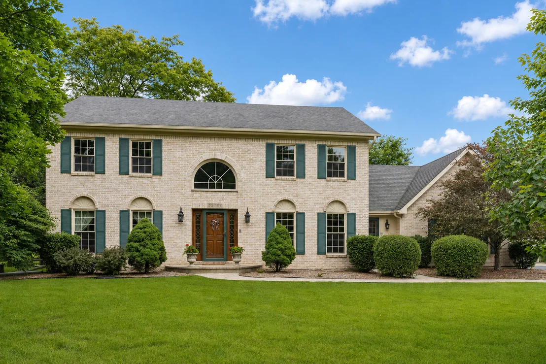 Photo of 8S765 Singletree Lane