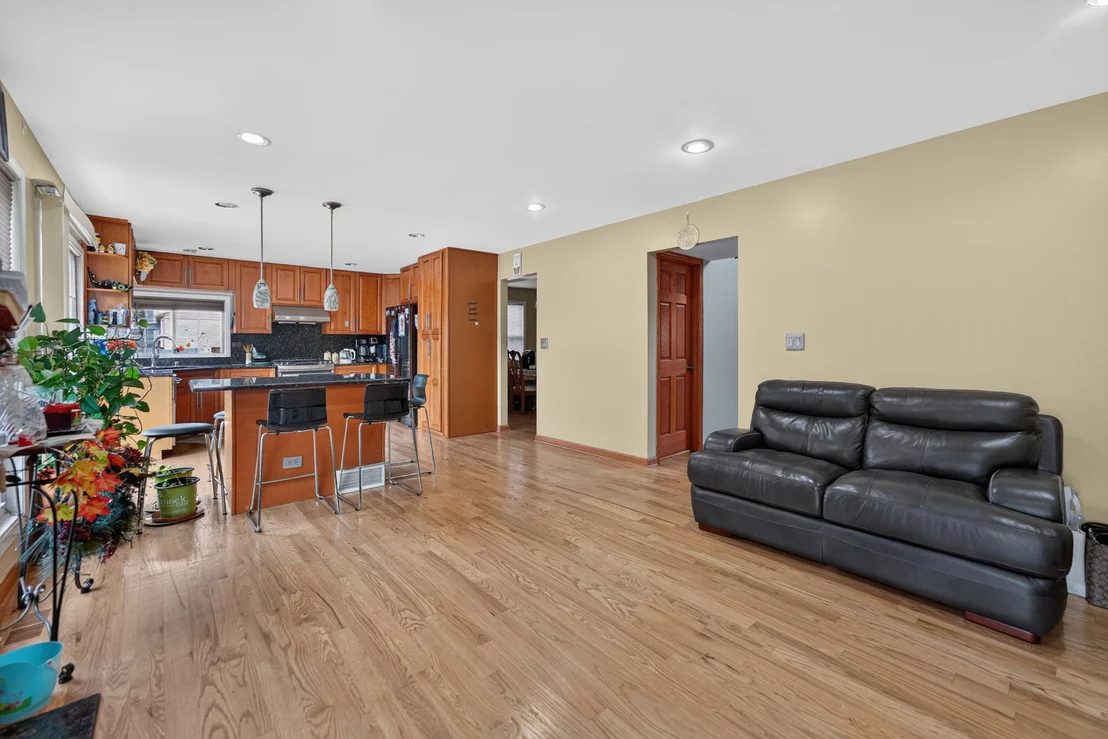 Photo of 1162 HYANNIS Circle