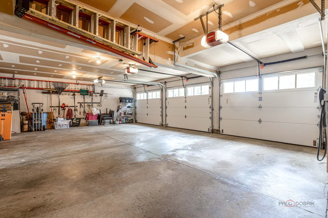 Photo of 2768 Glendower Terrace
