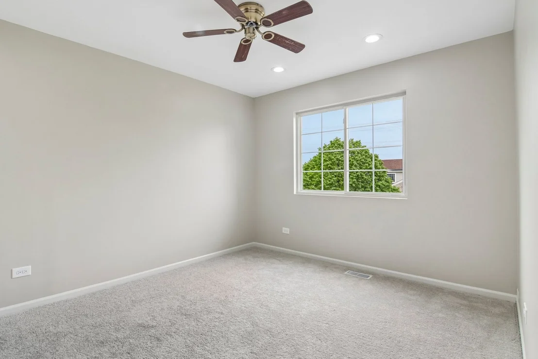Photo of 479 Foxborough Trail