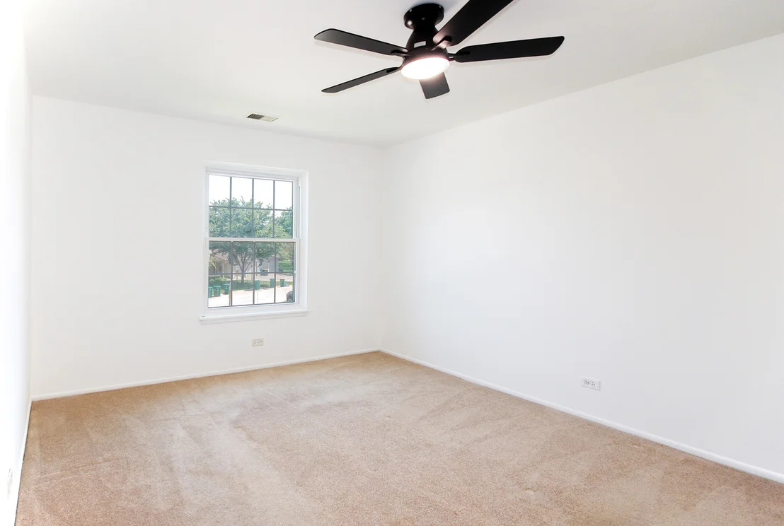 Photo of Unit C2 at 552 Greystone Lane