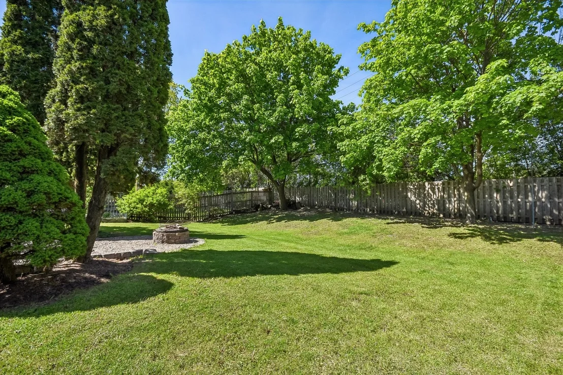 Photo of 335 FARMHILL Circle