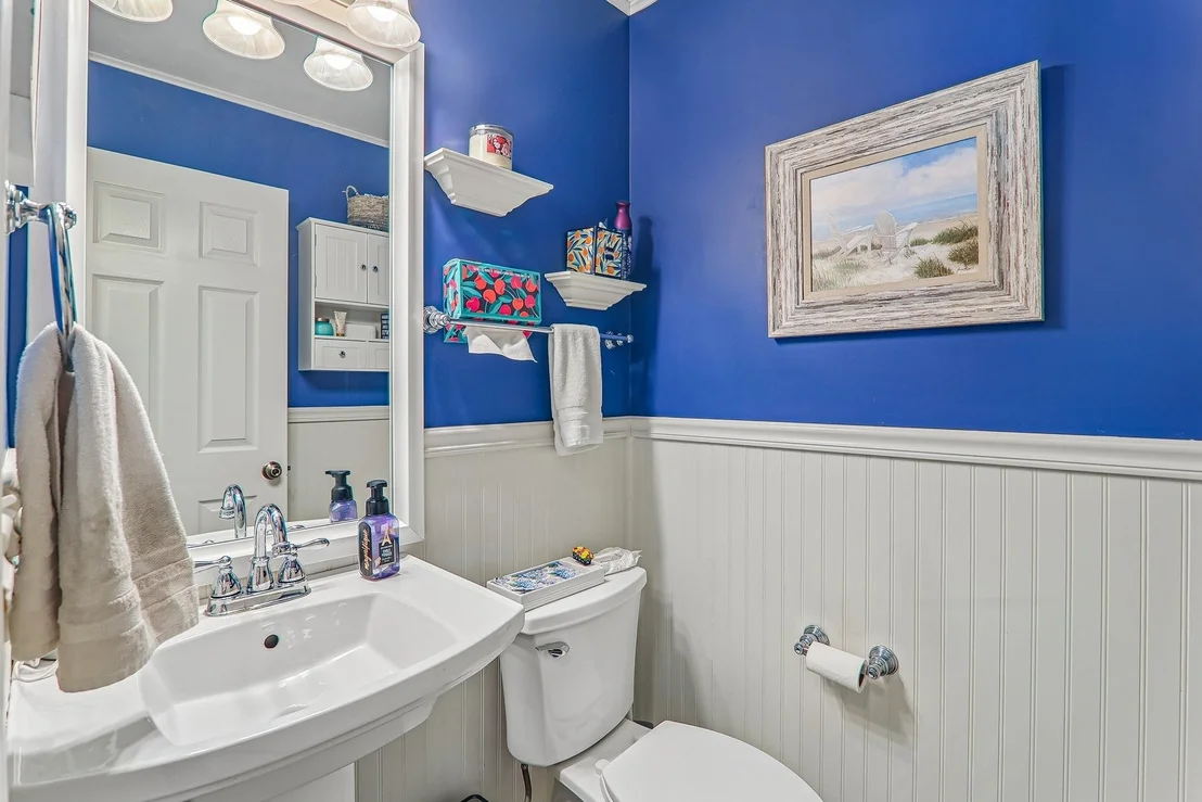 Photo of 806 Meadowridge Drive
