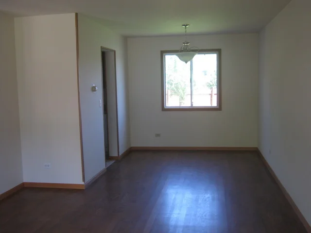 Photo of 1050 Camden Lane