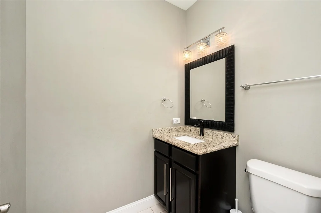 Photo of 5564 Cloverdale Road