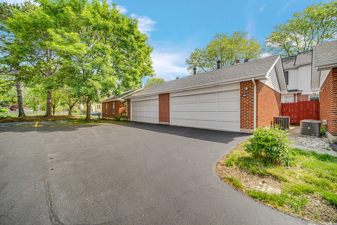 Photo of 9054 Forestview Road