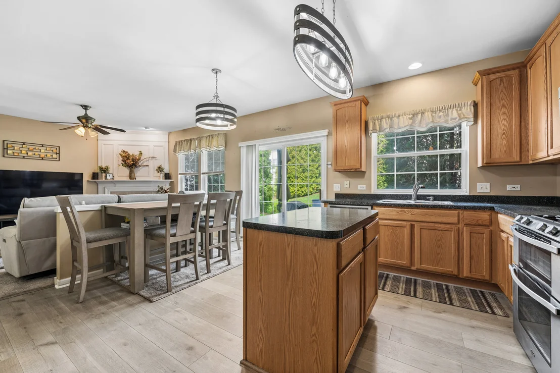 Photo of 2977 Peachtree Circle
