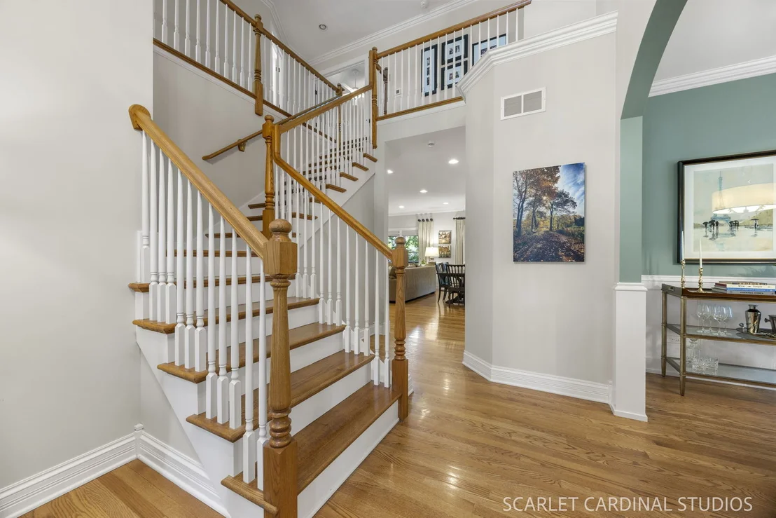 Photo of 616 E Willow Avenue