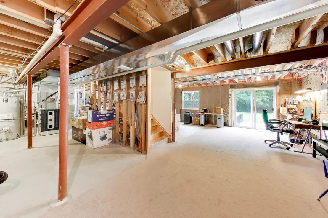 Photo of 435 Oak Grove Circle