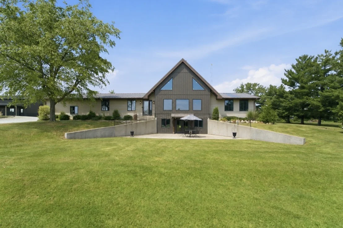 Photo of 2437 N 1480 East Road