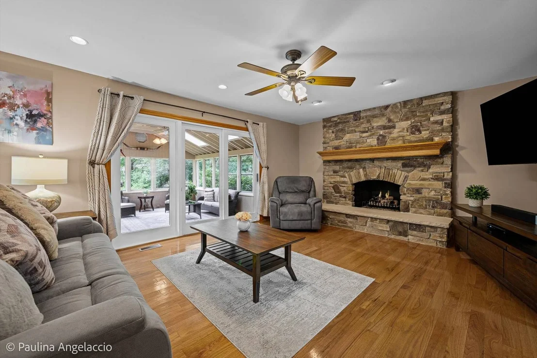 Photo of 22256 Cambridge Drive