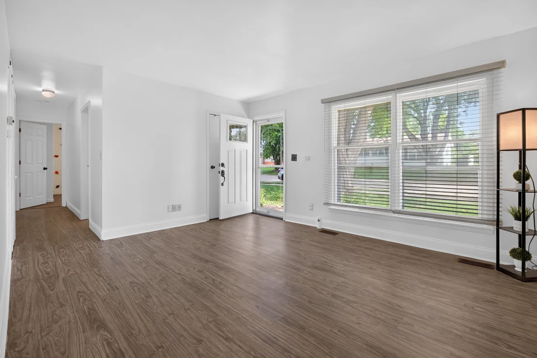 Photo of 1411 Dillon Drive