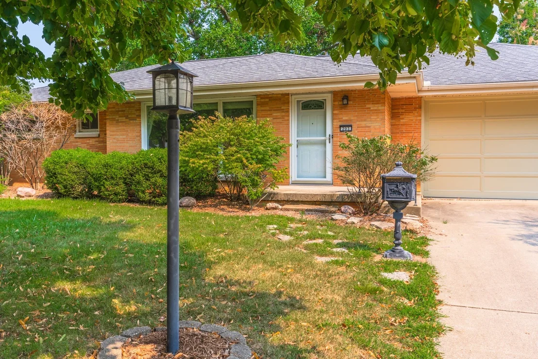 Photo of 203 Radliff Road