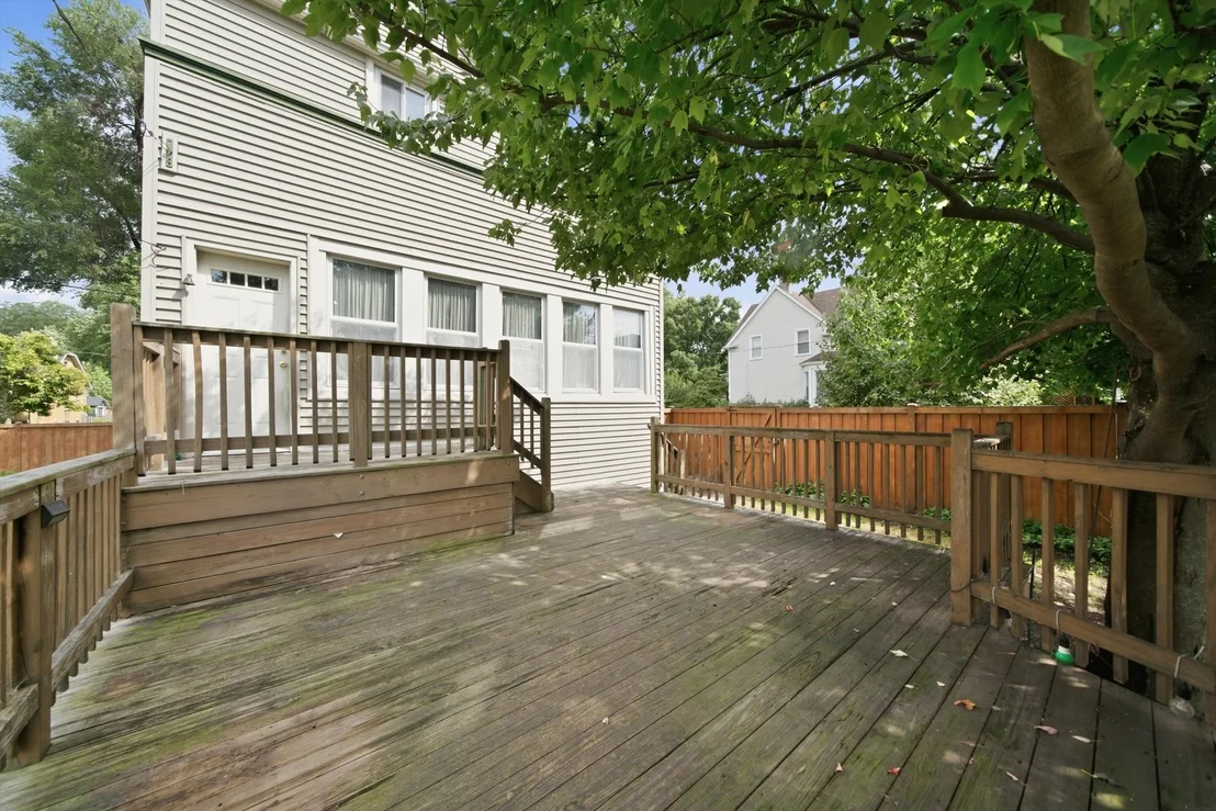 Photo of 4246 Blanchan Avenue