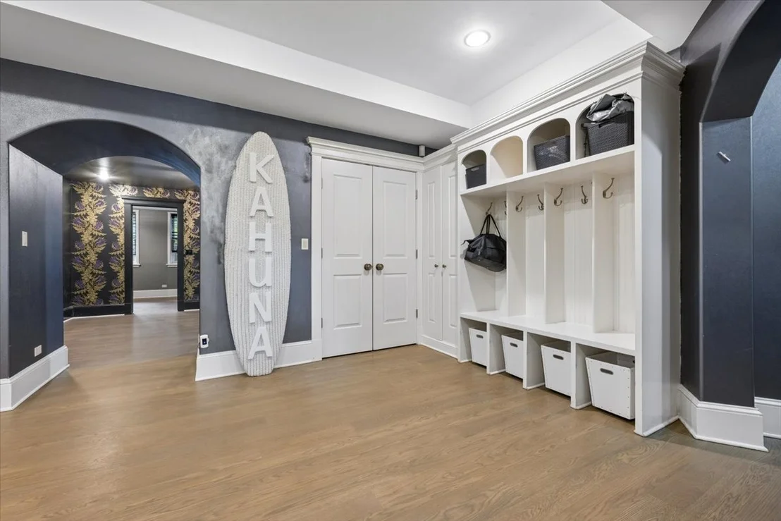 Photo of 395 Greenleaf Avenue