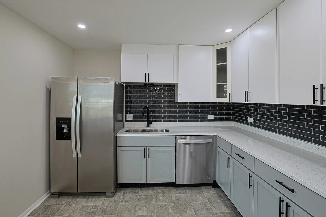Photo of 761 Marshall Drive