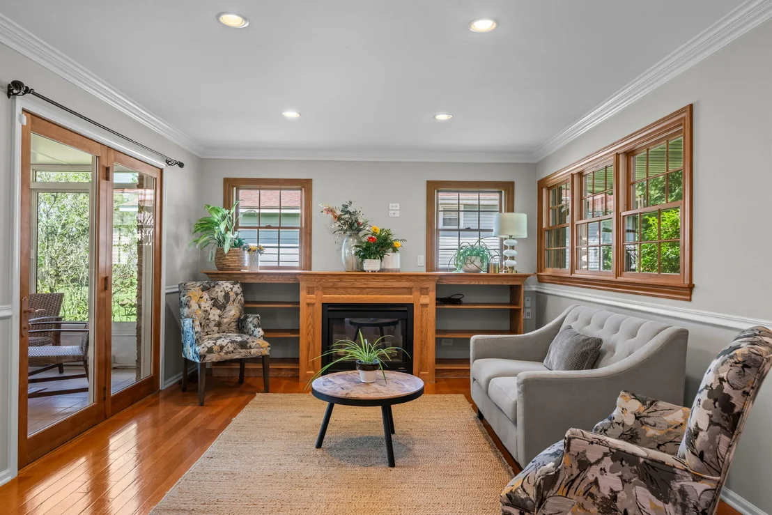 Photo of 530 PINECROFT Drive