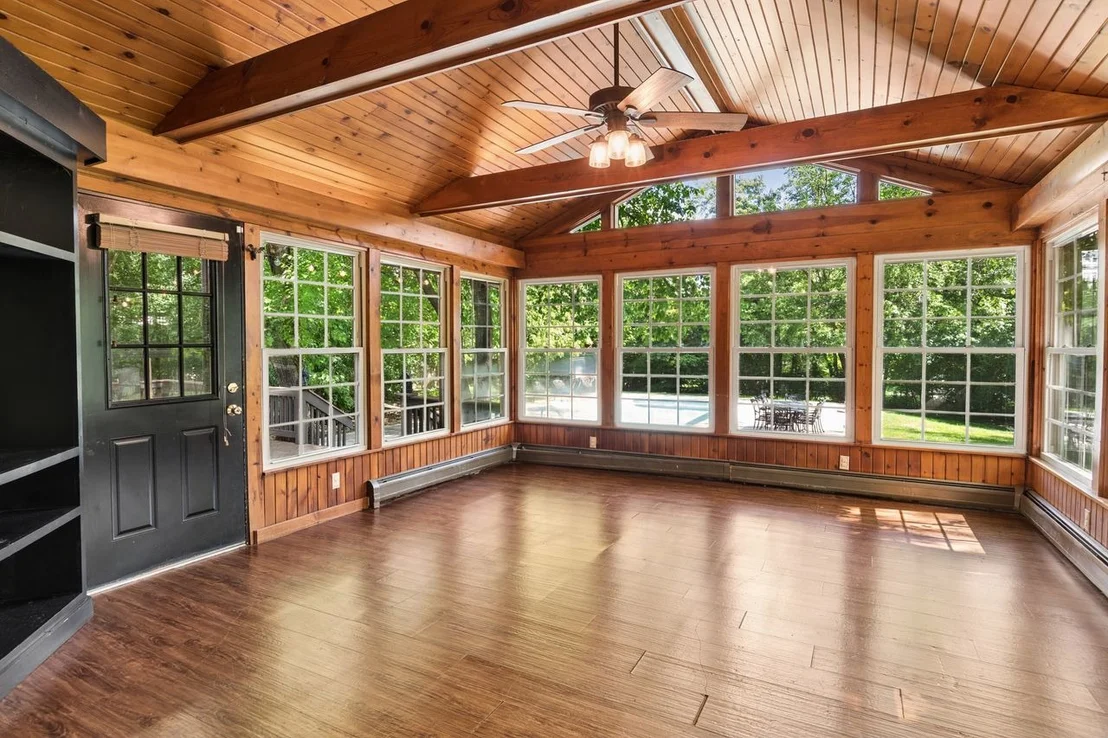 Photo of 1336 Foxglove Drive