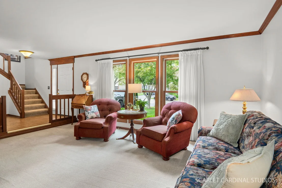 Photo of 27w180 Chestnut Lane