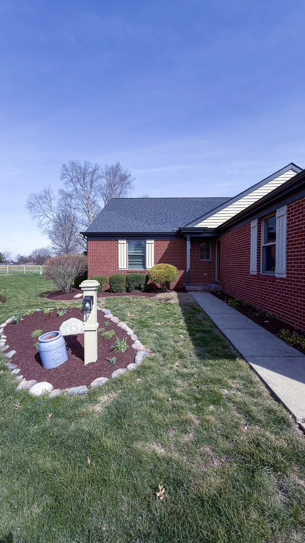 Photo of 2902 Greystone Place
