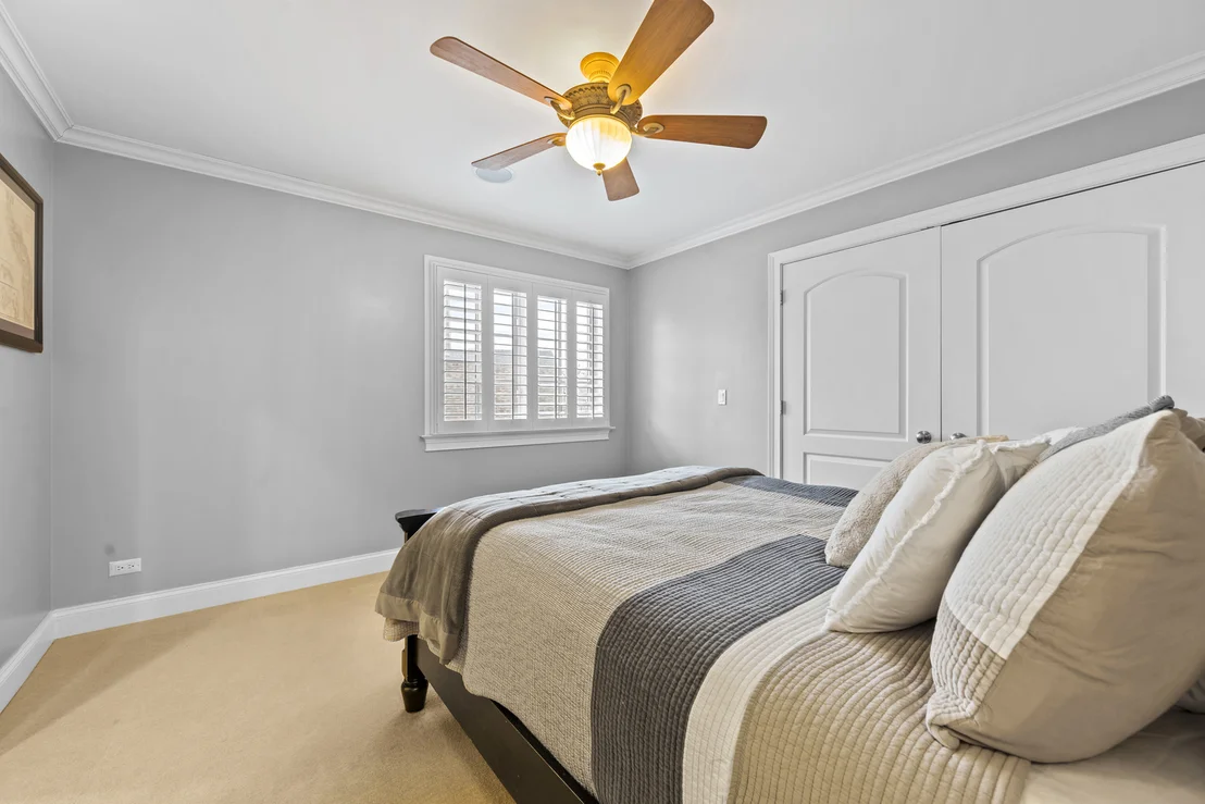 Photo of 33 Washington Circle