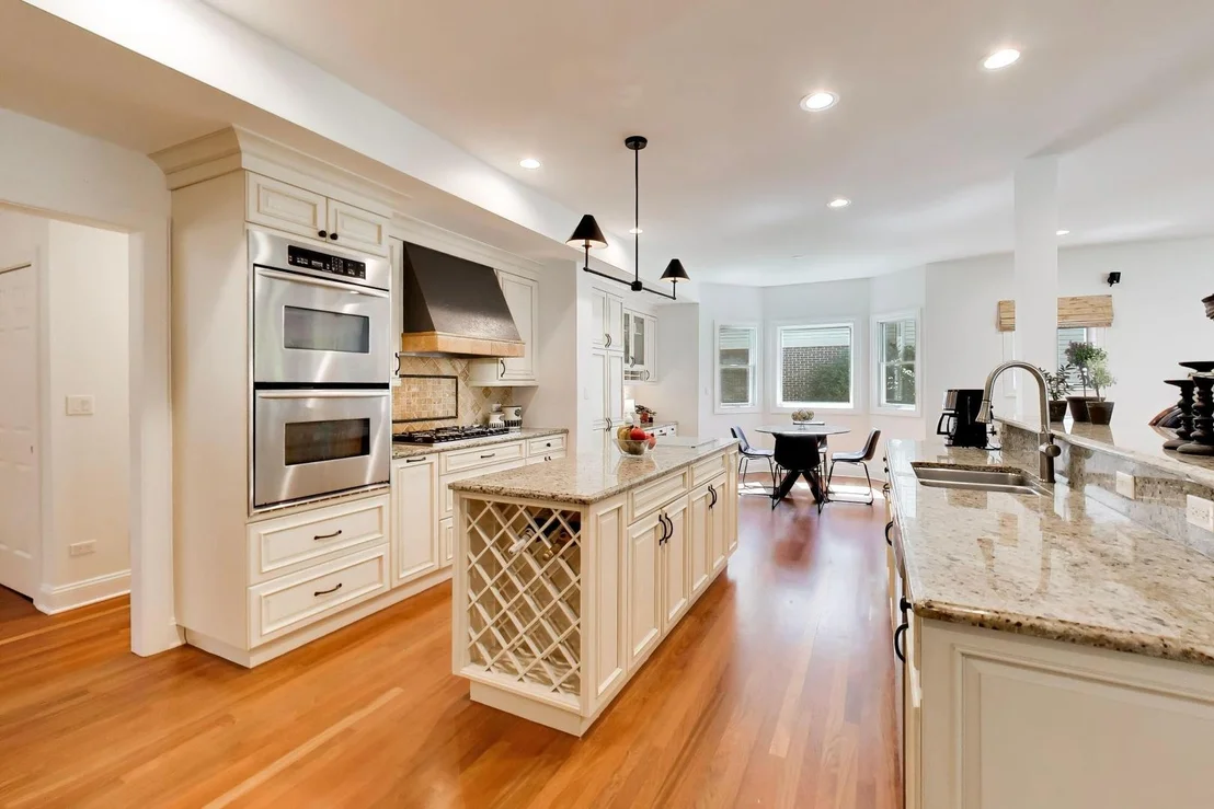 Photo of 1932 Larkdale Drive