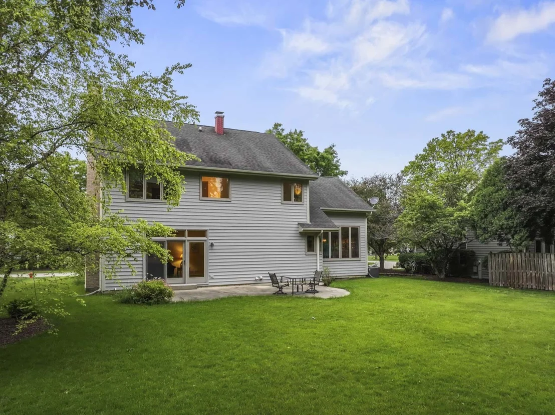 Photo of 1155 Charter Oaks Drive