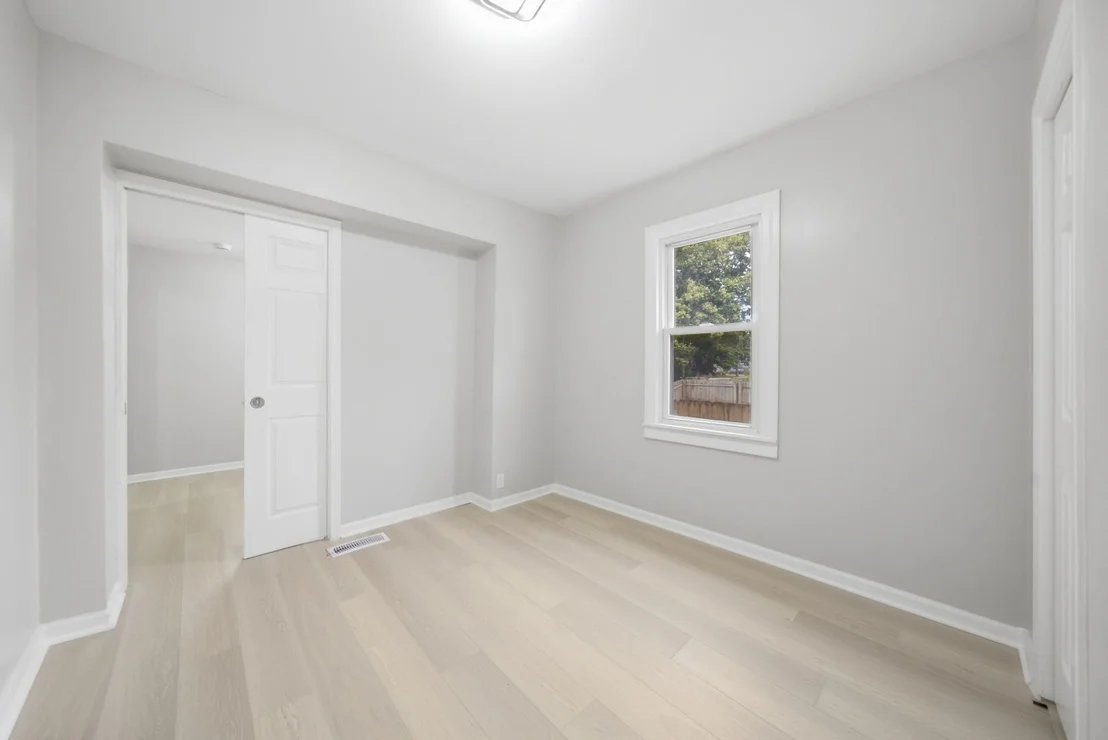 Photo of 513 Morton Avenue