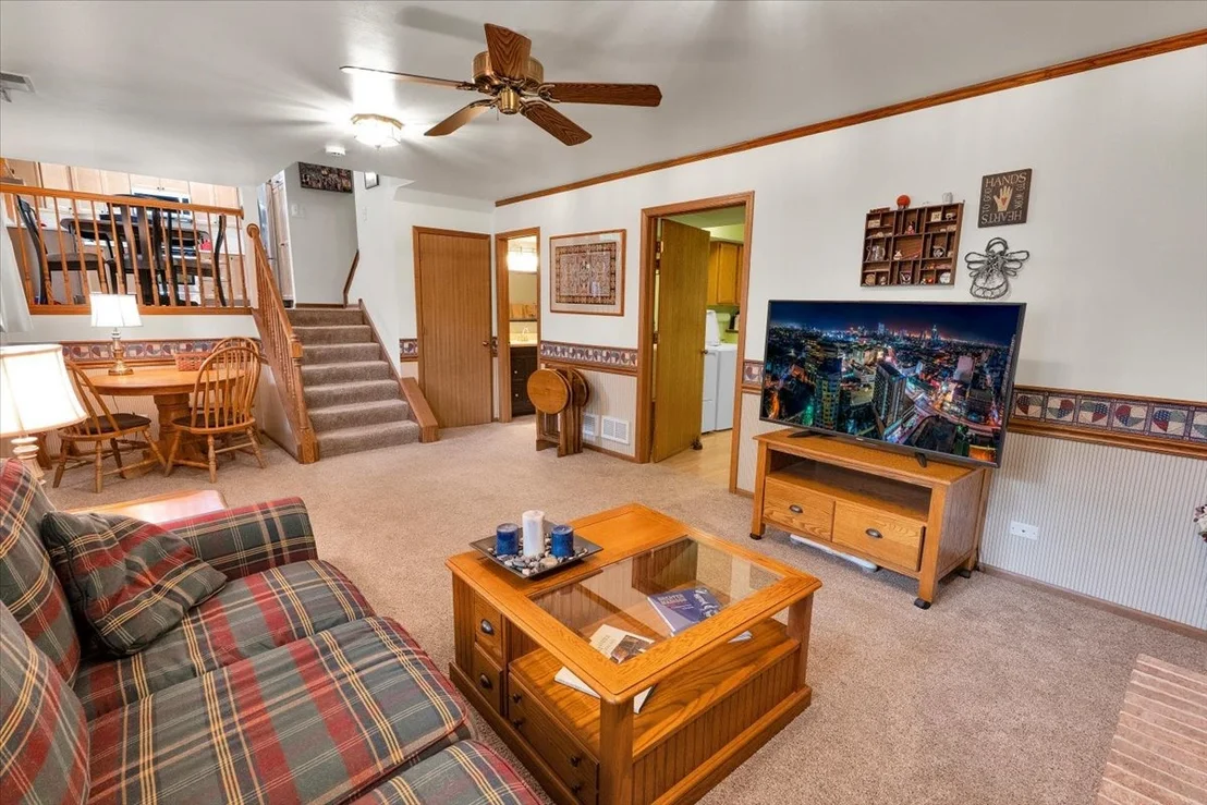 Photo of 214 Deerpath Drive