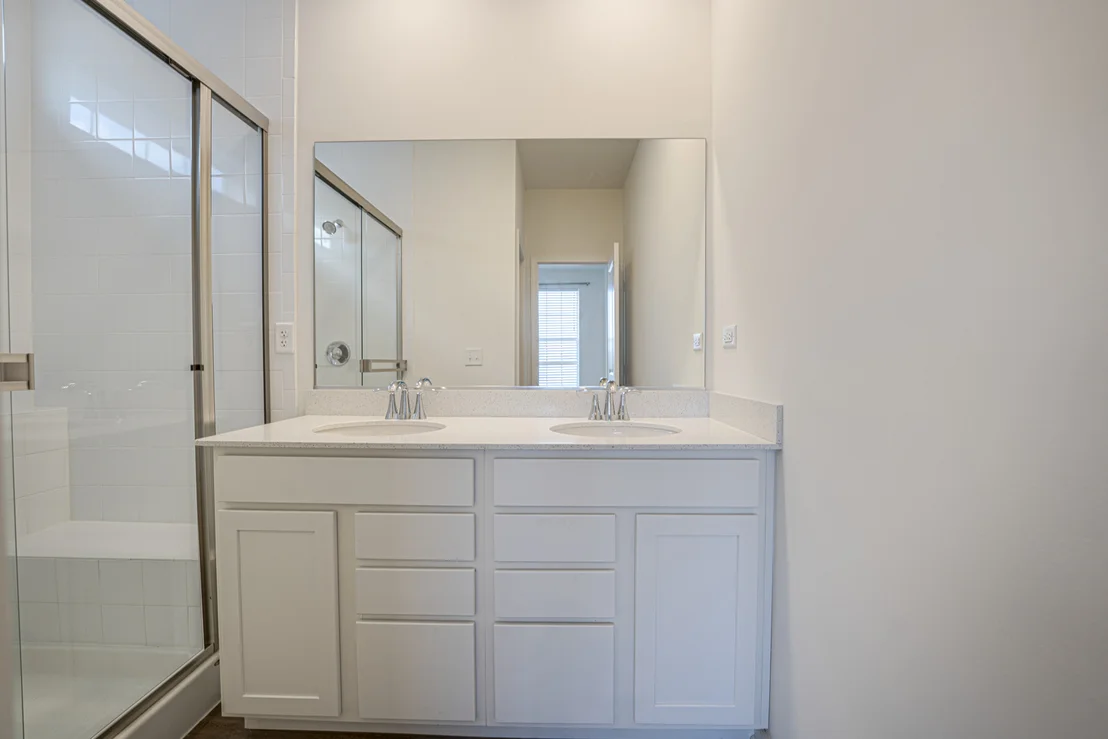 Photo of 2939 SHOWPLACE Drive
