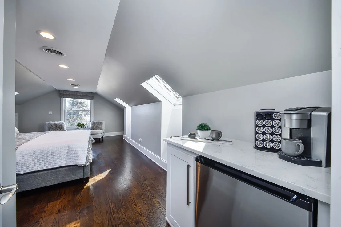 Photo of 312 Douglas Avenue