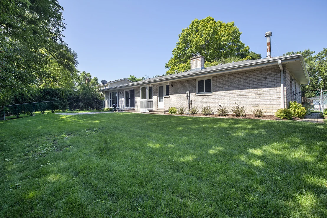 Photo of 2013 Clover Road